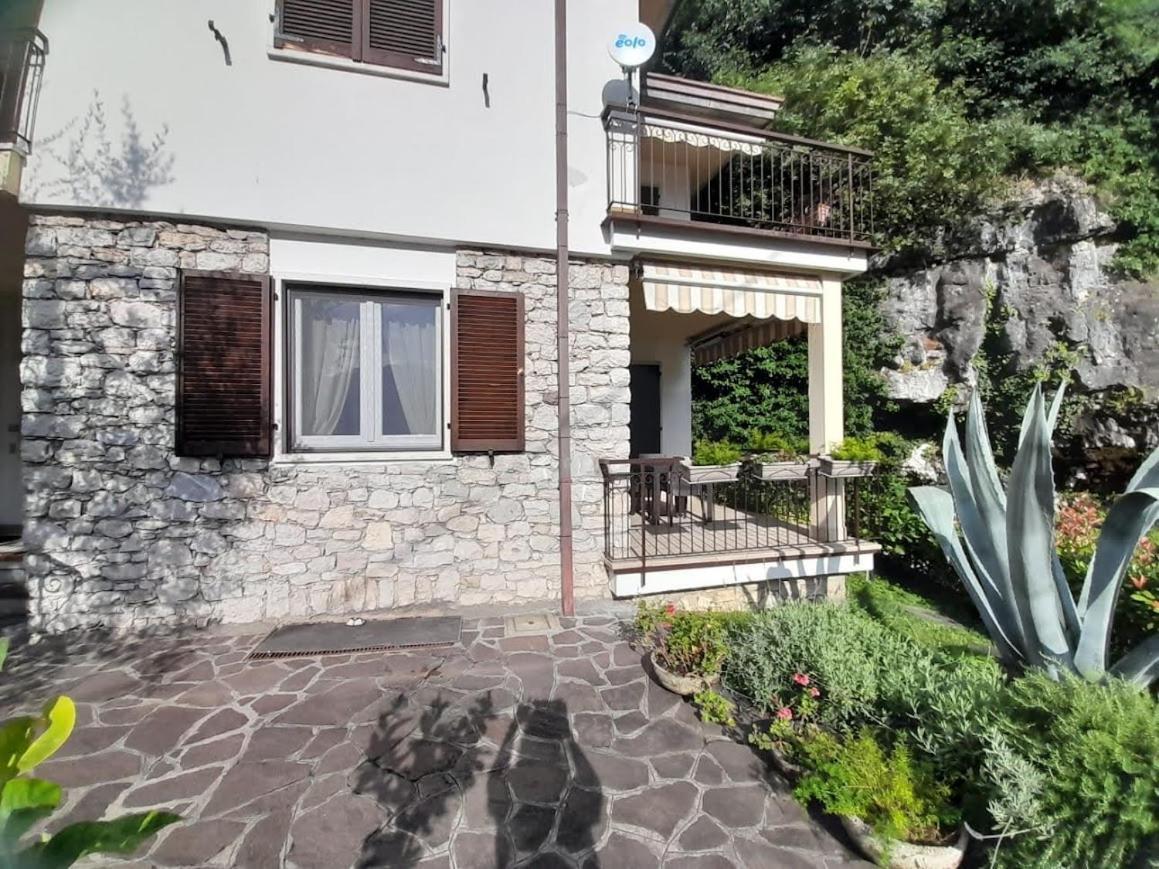 Citrus Apartment Brenzone Kültér fotó